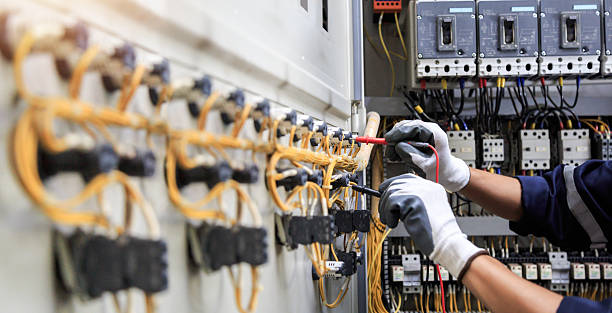 Professional Electrician technician working in Rouses Point, NY